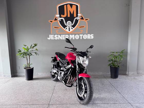 YAMAHA XJ6 N YAMAHA XJ6 N